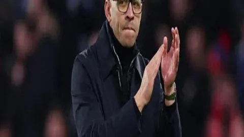 斑马线行车“人让车”足够吗？这些细节千万忽视不得！